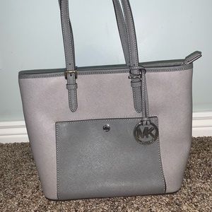 Michael Kors MD TZ Snap Pocket Tote